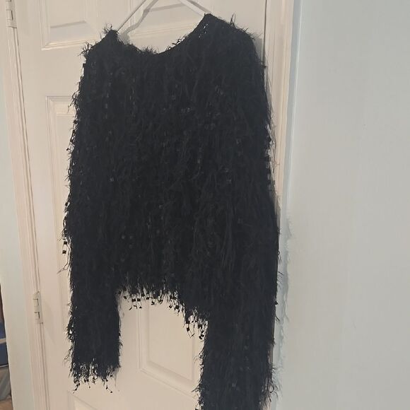 Elegant Black Fuzzy Sweater - Picture 5 of 6